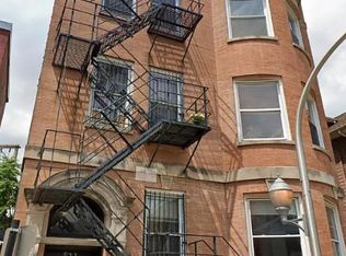 932 W Cullom Ave, Chicago, IL 60613
