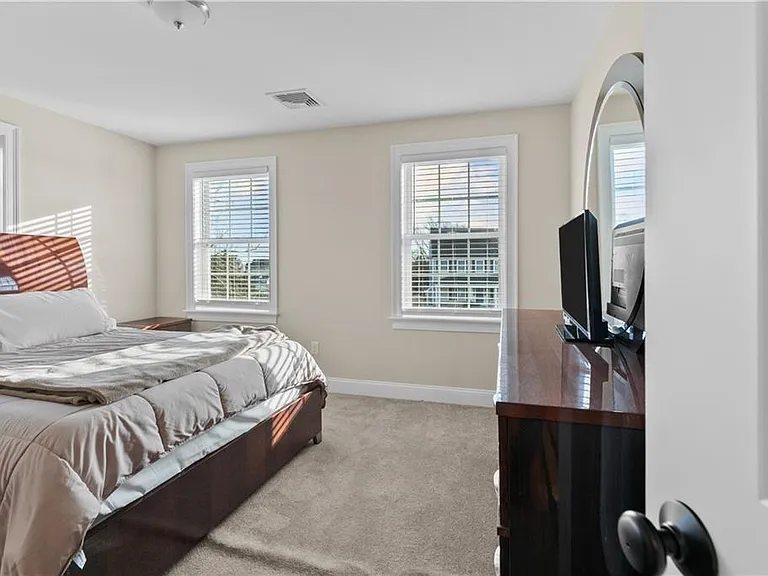 24 Randolph Way — Photo 23