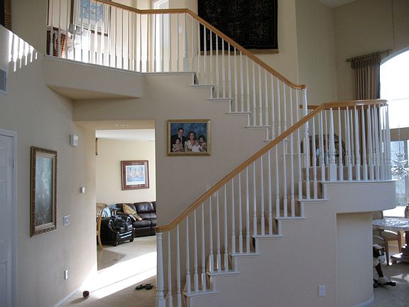 Entry Staircase