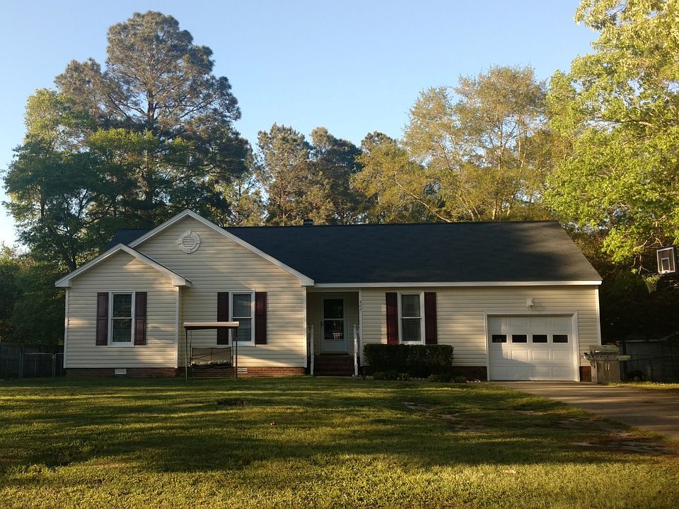 1st image of 307 Jeannine Dr