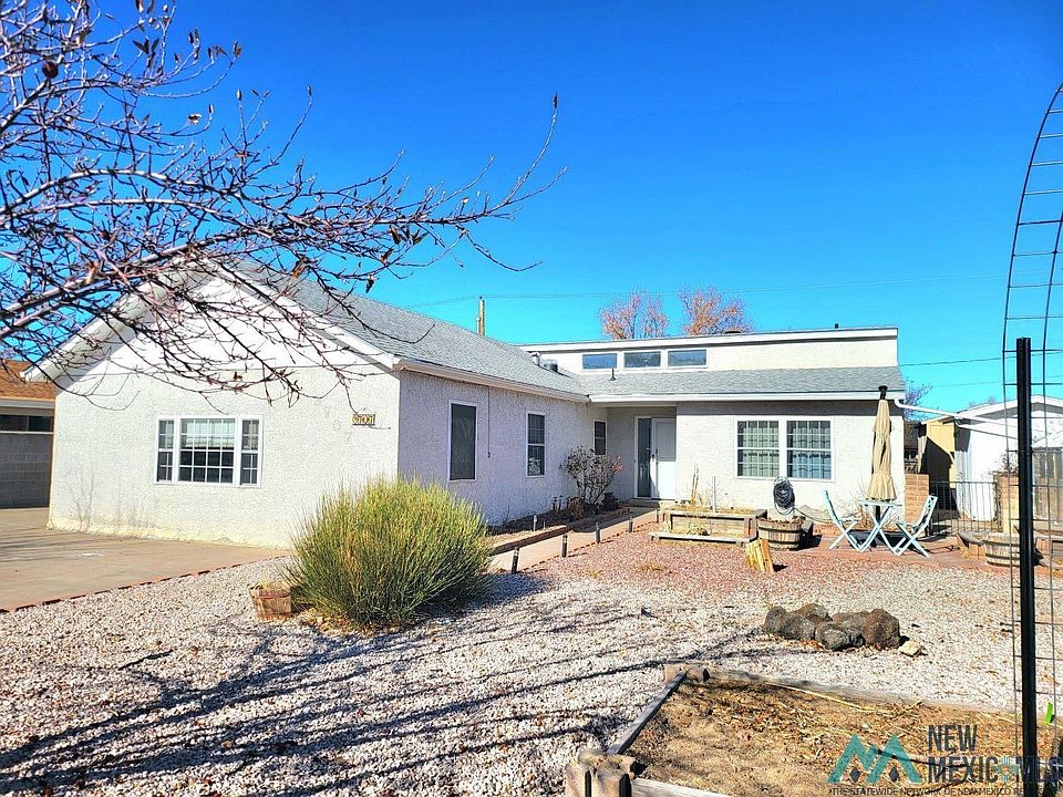 1st image of 3707 Zia Dr