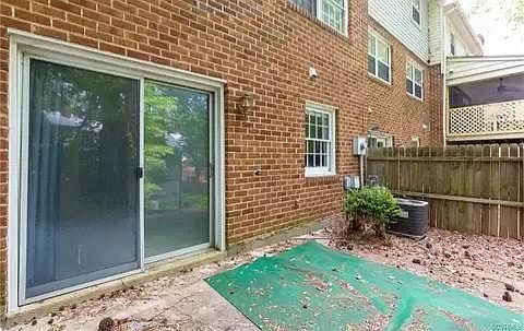 2nd image of 3012 N Battlebridge Dr