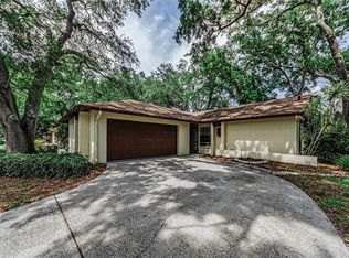 260 Arbor Glen Dr, Palm Harbor, FL 34683