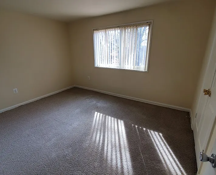 Highview Terrace — Photo 37