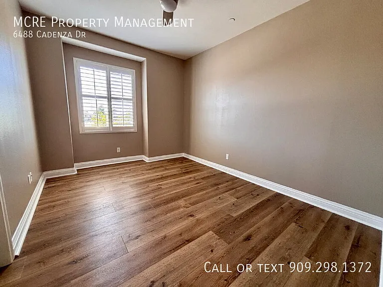 6488 Cadenza Dr — Photo 23