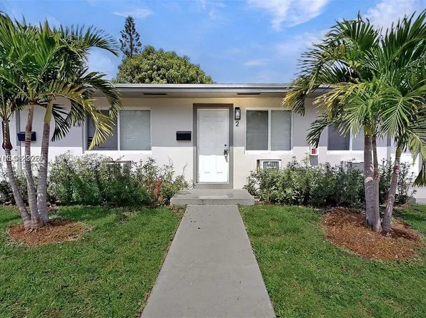 891 SW 5th St APT 2, Miami, FL 33130
