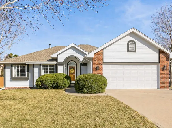 4004 N 208th St, Elkhorn, NE 68022