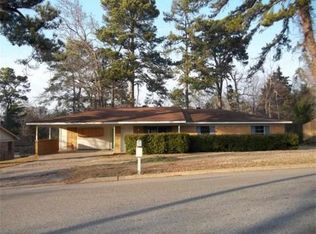 1117 Annette Dr, Longview, TX 75604