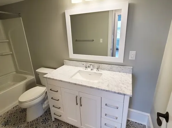 1021 Park Pl #3A, Wilmington, DE 19806