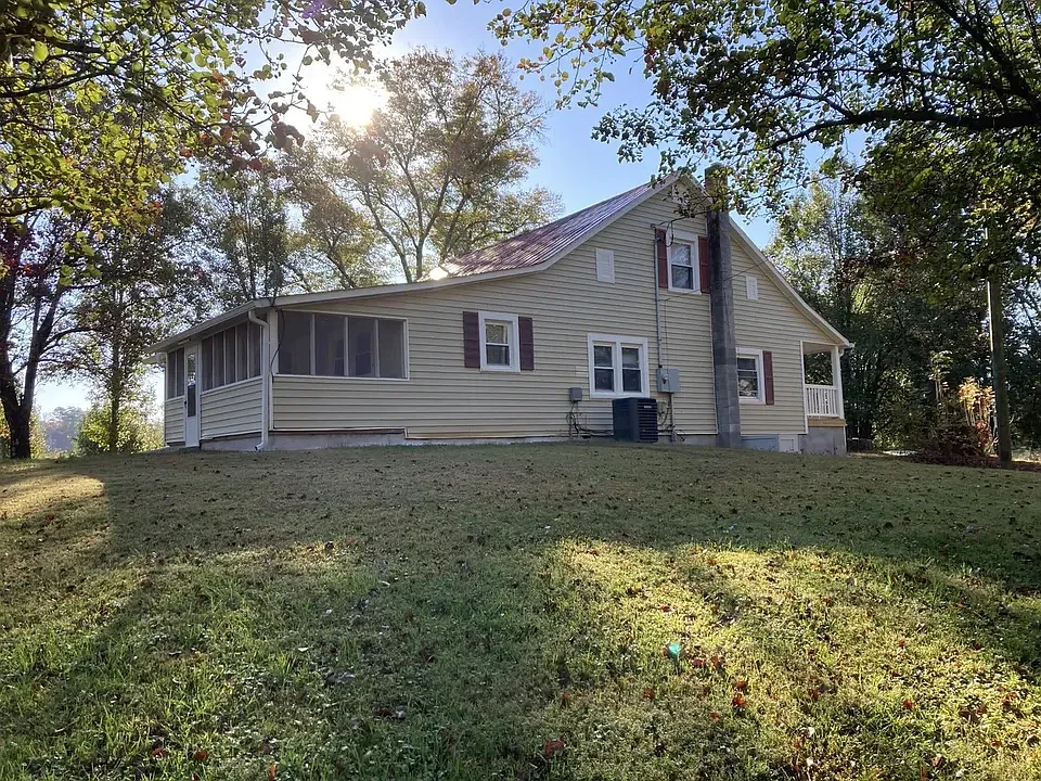 3 bed, 1765 sqft, $2,000 — Photo 4