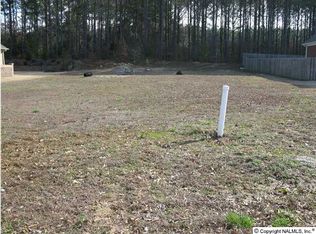 2312 Amberly Ln, Decatur, AL 35603