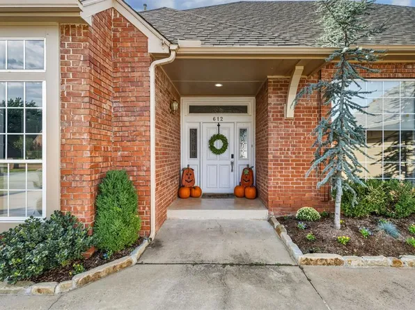 612 Glenridge Dr, Edmond, OK 73013