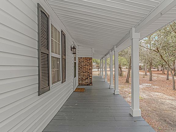 4th image of 4247 Black Island Rd.