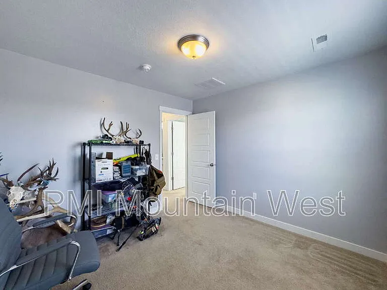3565 S Water Lilly Ln — Photo 31