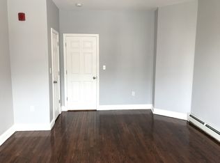 107 Chelsea St APT 2, Boston, MA 02128