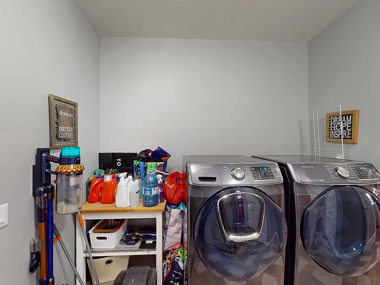172 Wildrose Dr — Photo 25
