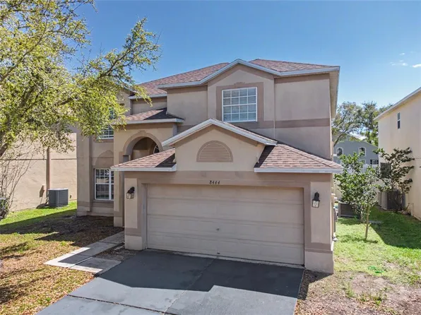 8444 Carriage Pointe Dr, Gibsonton, FL 33534