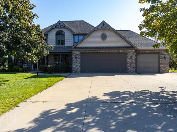 N4168 Birch Trl, Freedom, WI 54130