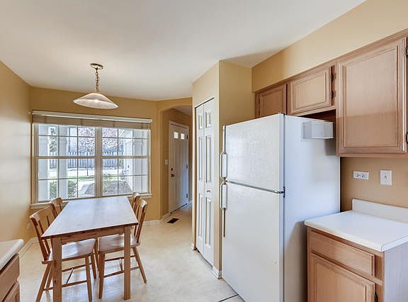 5th image of 8986 W Heathwood Cir #8986