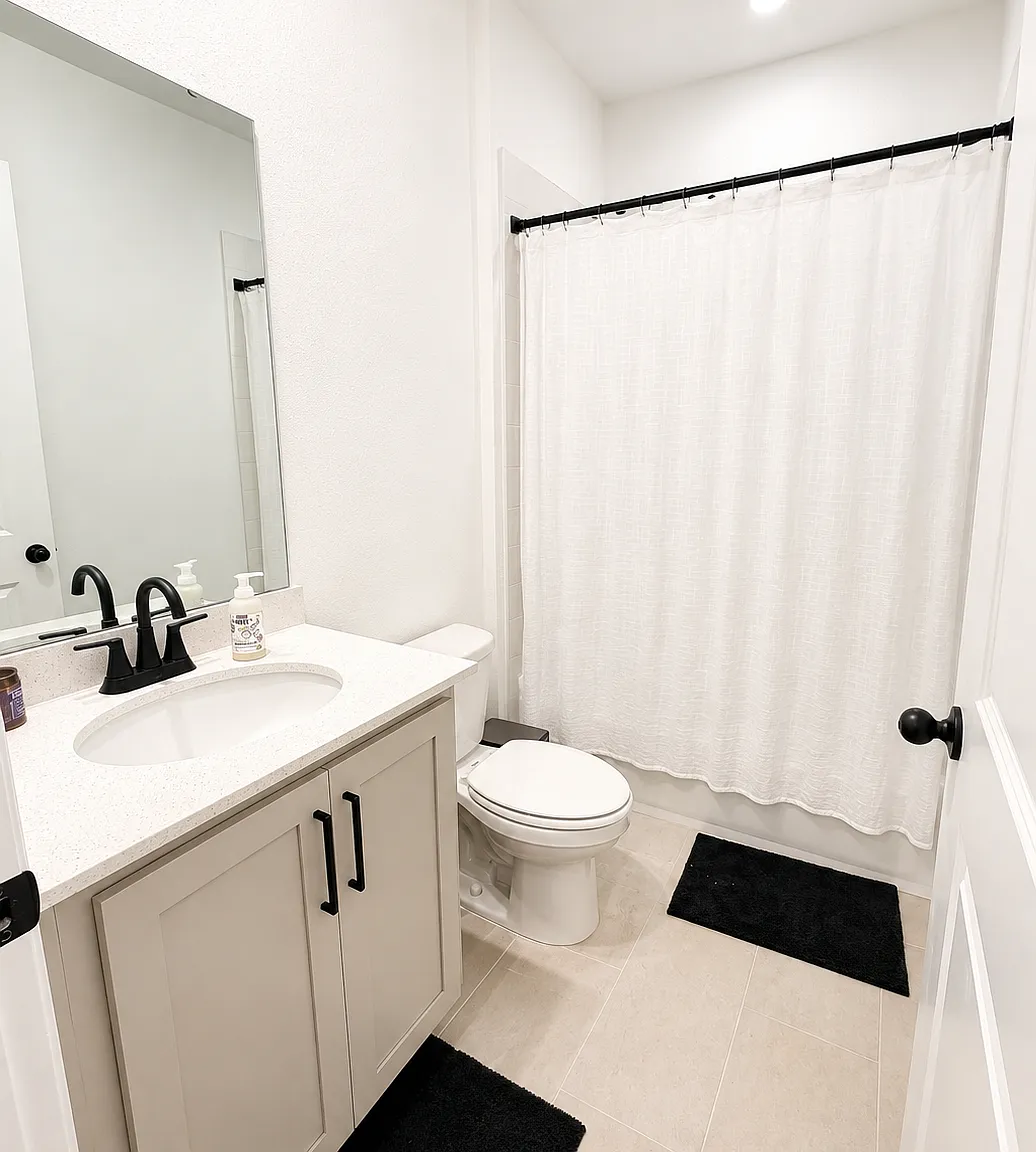 4 bed, 1903 sqft, $2,500 — Photo 4