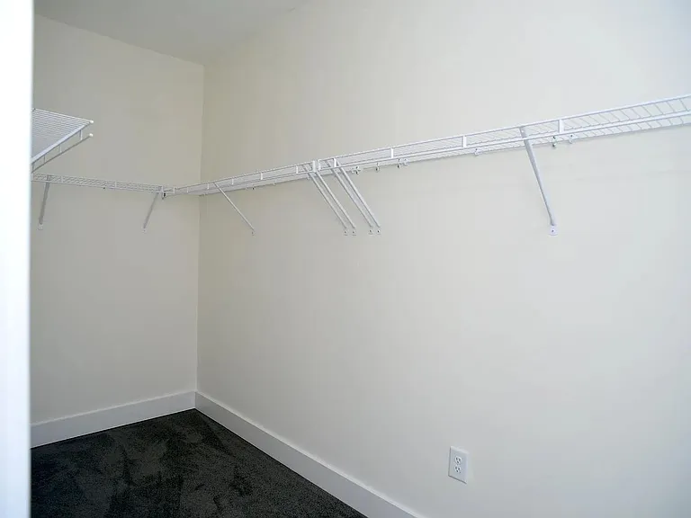 2008 Ocean Dr NW — Photo 11