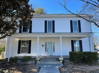 300 S High St, Winchester, TN 37398
