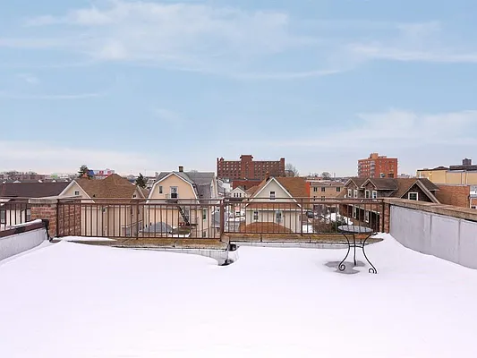 Sold by Keller Williams Realty Empire | media 14