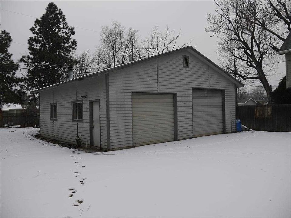 2nd image of 703 E Beeson St