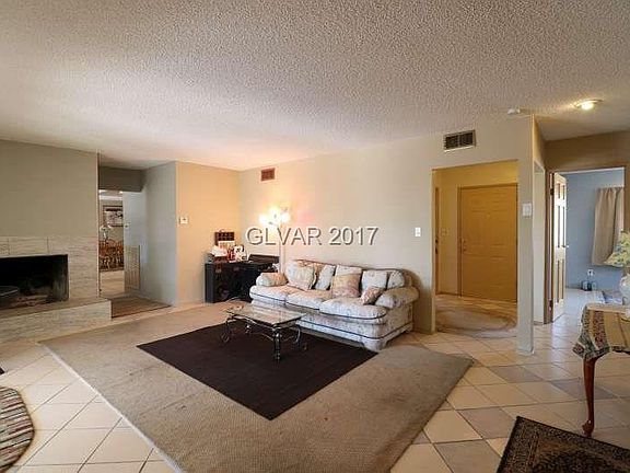 5th image of 1642 Shadow Mountain Pl