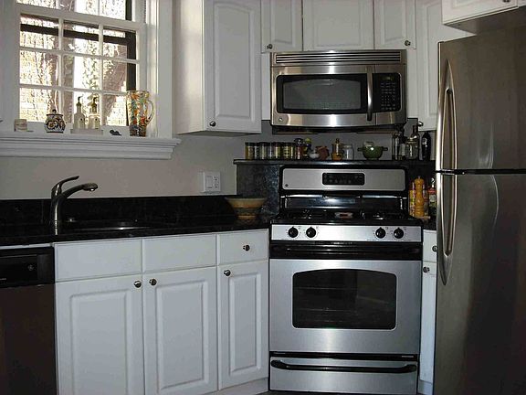 Granite and stainless steel in kitchen