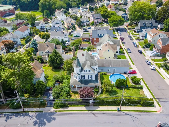 318 William Street, Port Chester, NY 10573