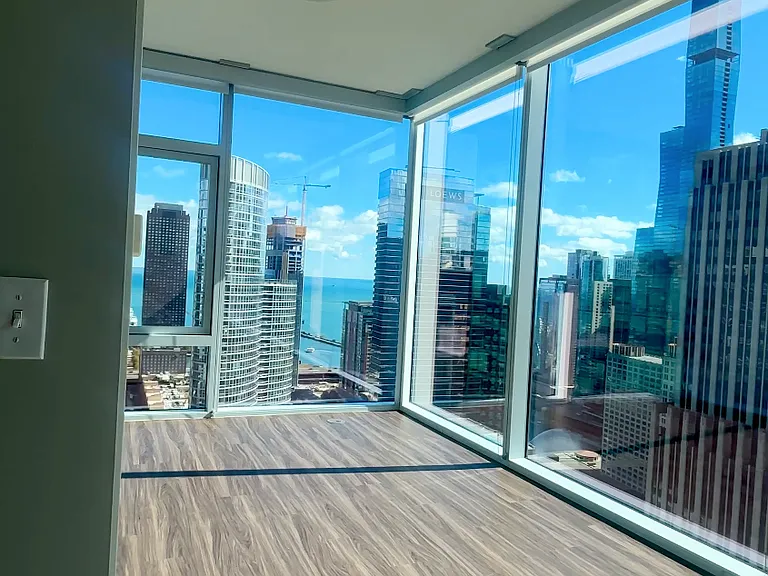 505 N Saint Clair St #3605 — Photo 2