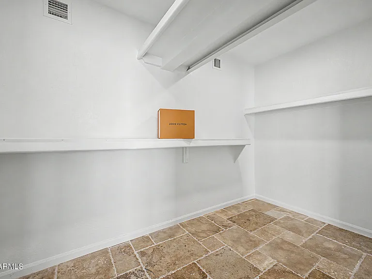 5134 N 78th Pl — Photo 16