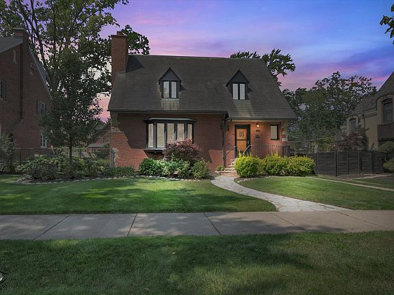 3rd image of 10012 S Damen Ave