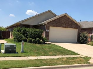 5945 Missy Ln, Fort Worth, TX 76131