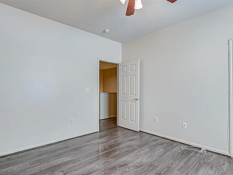 3742 E Ashford Villa Ln — Photo 28