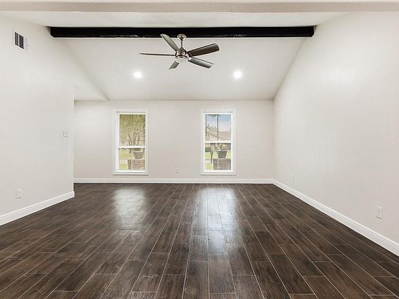 2nd image of 10323 Sagebluff Dr