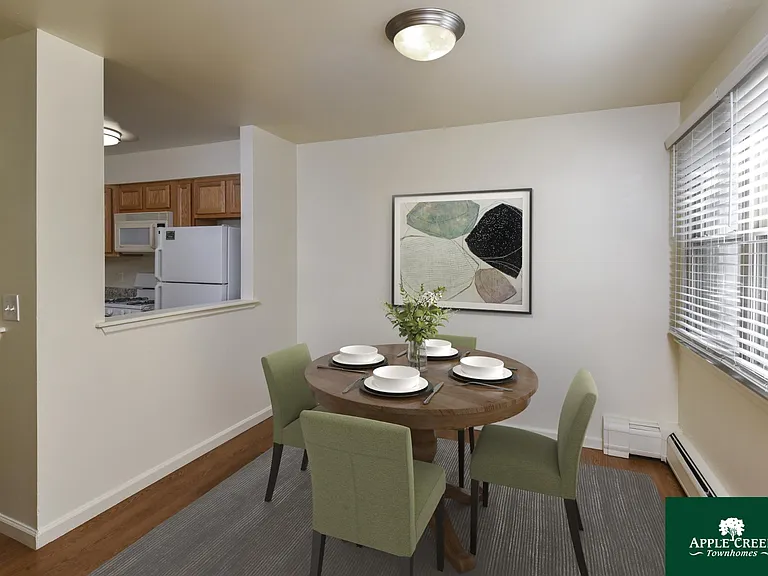 Apple Creek Townhomes — Photo 6
