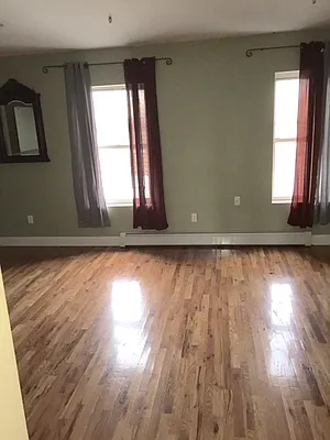 Rented by HOTPROPERTY NYC LLC | media 22