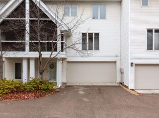 929 Dartmouth Pl SE, Minneapolis, MN 55414