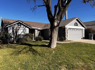 1660 E G St, Oakdale, CA 95361