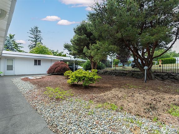 4th image of 12828 78th Avenue S