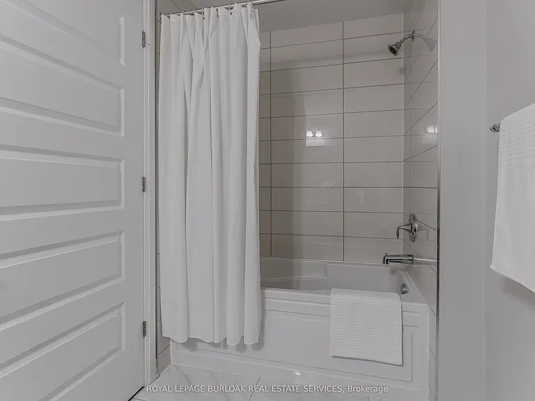 460 Gordon Krantz Ave #112 — Photo 19
