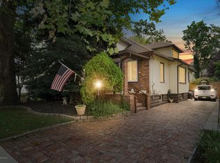 153 Washington St, Keyport, NJ 07735