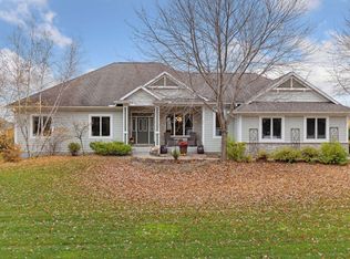 1220 Westhill Dr SW, Rochester, MN 55902