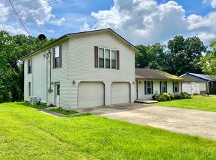 109 Bobolink Rd, Russell, KY 41169