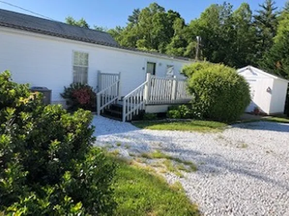 17 Dales Park Ln #17, Fletcher, NC 28732
