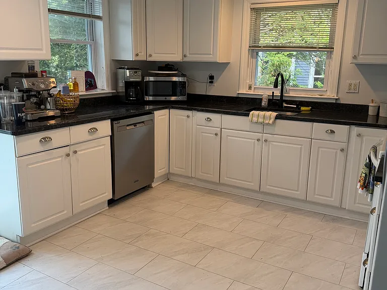 28 Treadwell Ave — Photo 3
