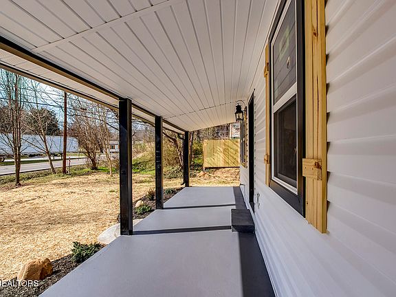 5th image of 4835 State Highway 30 W