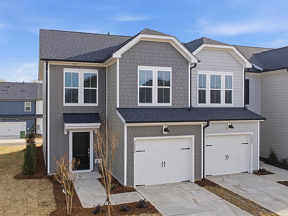3rd image of 2822 Rodeo Ct